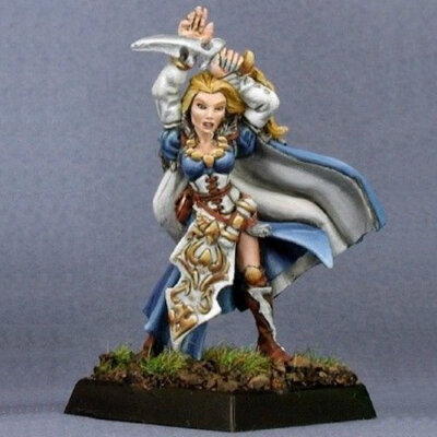 Reaper Dark Heaven Legends 02562 Gossamer Air Sorceress Female Wizard Caster D&D