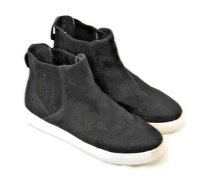 steve madden black suede slip ons