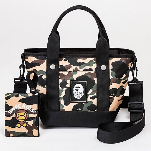 BAPE A Bathing Ape Camo Stroll tote & mini wallet BOOK 2021 BAPE A Bathing Ape Camo Stroll tote & mini wallet BOOK 2021