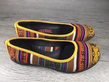 Womens Moleca  Go Fish  Boutique Aztec Flats Size 9 