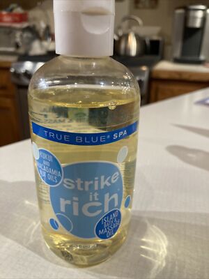 Bath & Body Works True Blue Spa KuKui and Macadamia Nut Oils Strike It rich Oil