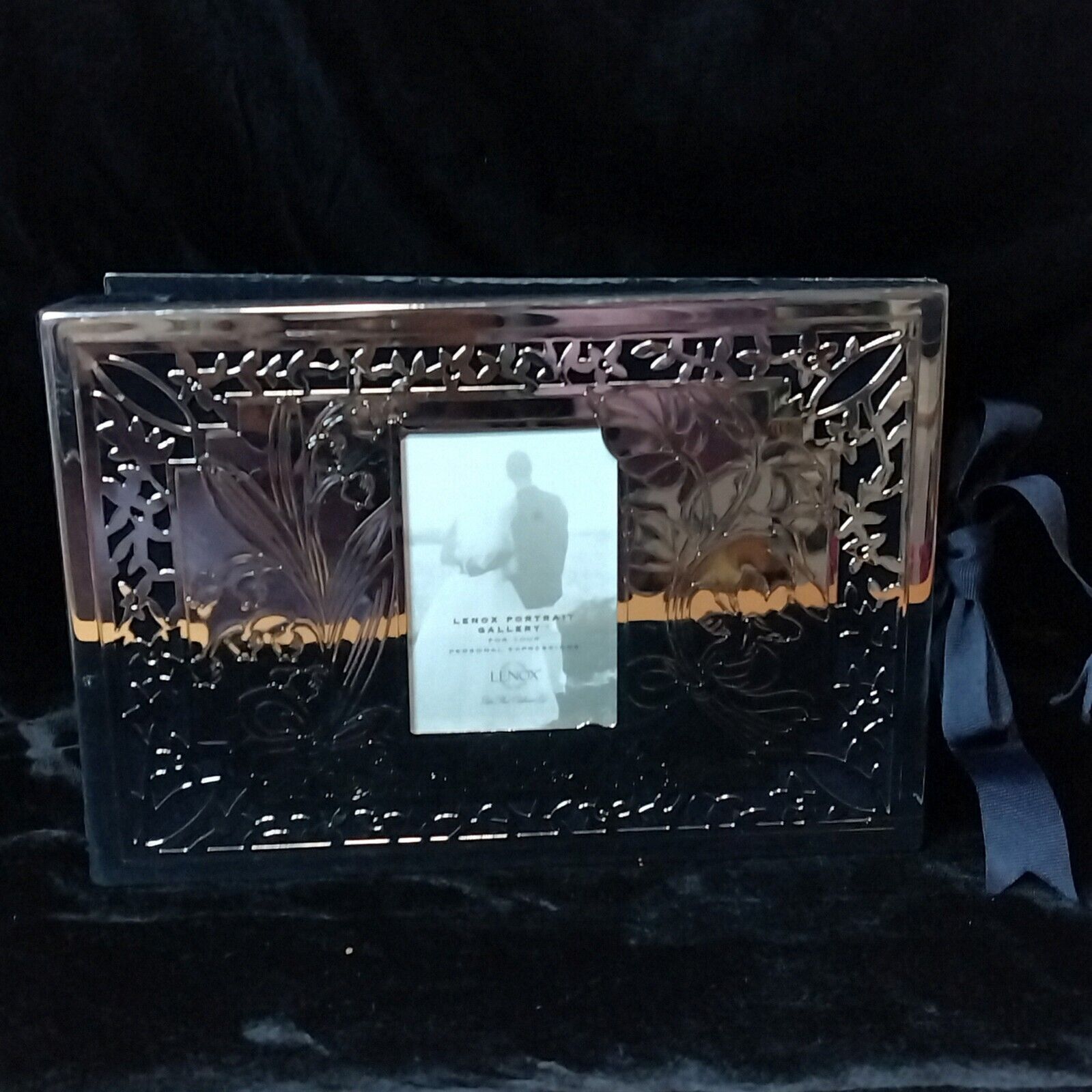 Picture 1 of 6