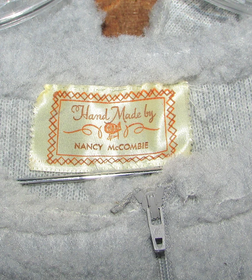 Disfraz de Conejo Adulto Creado a Mano Talla L-XL Gris Claro Muy Bonito Foto 2 de 4