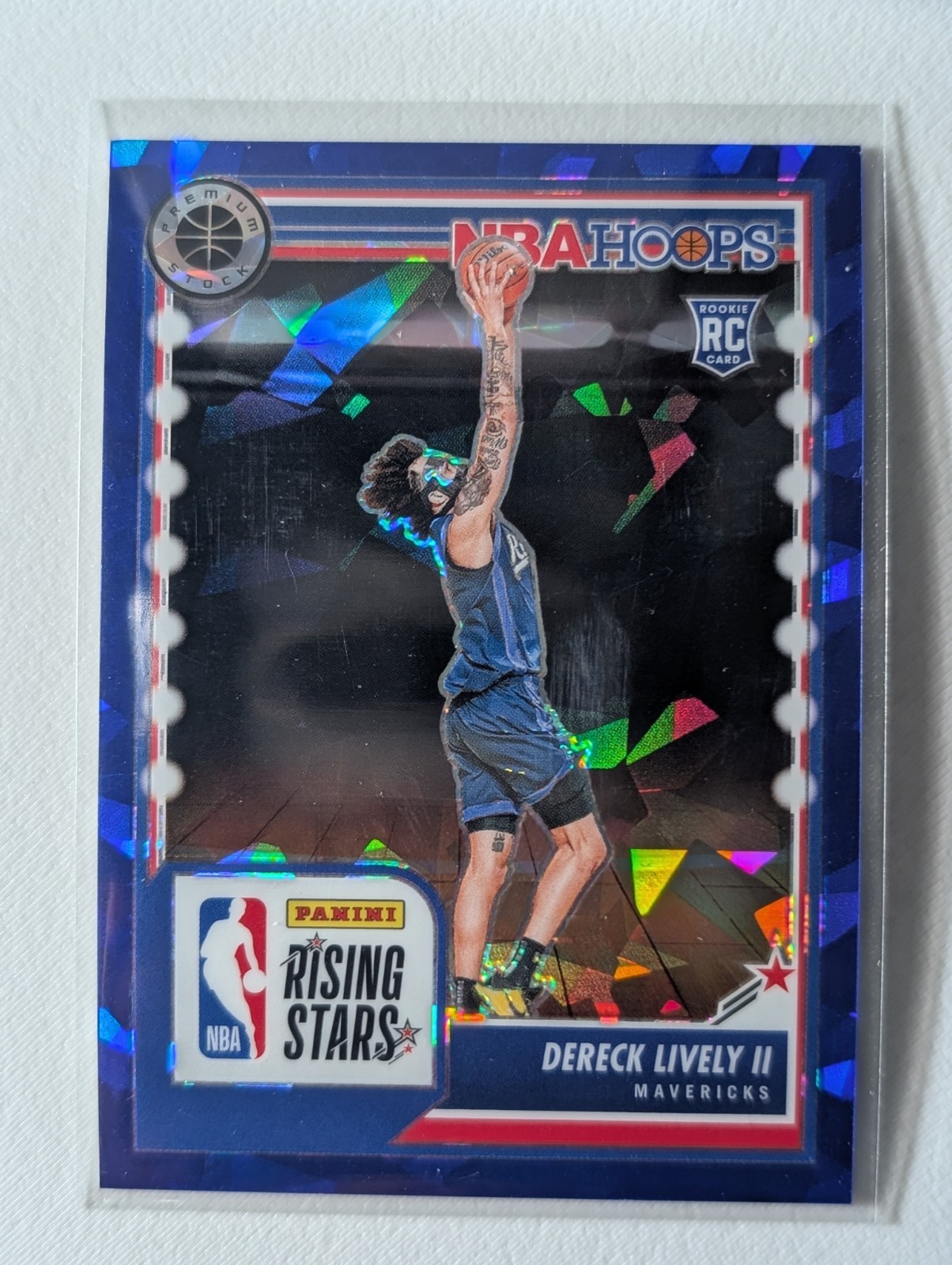2023-24 Hoops Premium Stock Dereck Lively #291 Blue Ice Prizm Rookie RC #/99