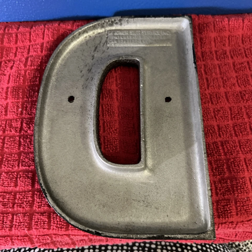 NUEVO Hierro Forjado Negro Antiguo Casa Puerta Dirección Alfabeto Letra “D” Foto 3 de 3