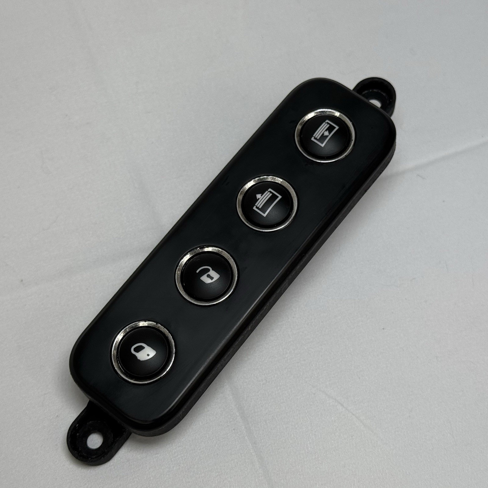 Maserati Quattroporte M139 Rear Center Console Switch Control Shade OEM 03-13