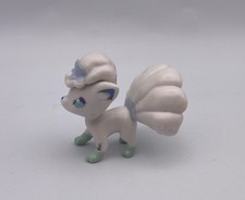 Jazwares Pokemon ALOLAN VULPIX Figure Holiday Advent Exclusive Special Finish