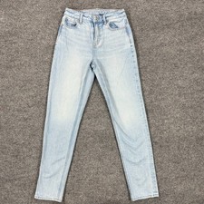 American Eagle Strigid Mom Jeans Womens Size 0 Regular Light Wash Denim Mid Rise