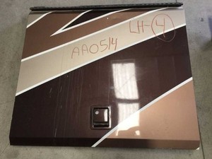01 MONACO DIPLOMAT LE 40PBD 8.3L, LEFT #4 LUGGAGE DOOR, APPROX 37-1/4" x 32"