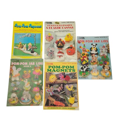 Pom Pom Crafts Patterns Crafting Arts Crafts Leisure Arts Lot of 5 Books Leaflet