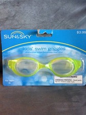 CVS SUN  SKY YELLOW KIDS' SWIM GOGGLES FOR AGES 3 ADJUSTABLE HEAD STRAP - NEW