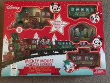 Disney Mickey Mouse Holiday Express 36- piece Train set collectors G scale
