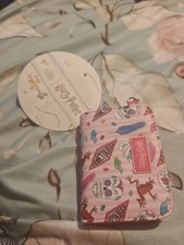 Harry Potter Purse/Wallet New with Tags Wizarding World