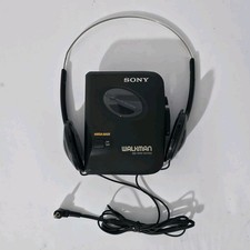 Sony Walkman WM-EX102 Portable Cassette Player Black with Headphones Excellent