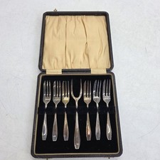 Silver Plate E P Electro Plate Cake or Pastry Fork set Vintage in Original Box