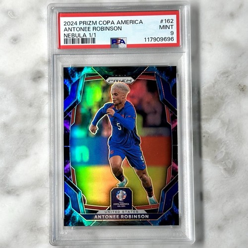 Antonee Robinson [Nebula] #162 2024 Panini Prizm Copa America card