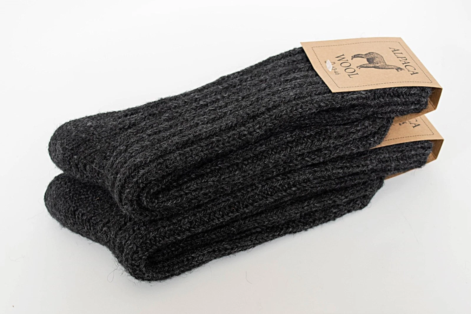 2 Pairs of Natural Alpaca Wool Socks – Dark Anthracite Black – Warm, Soft Unisex
Opens in a new wind