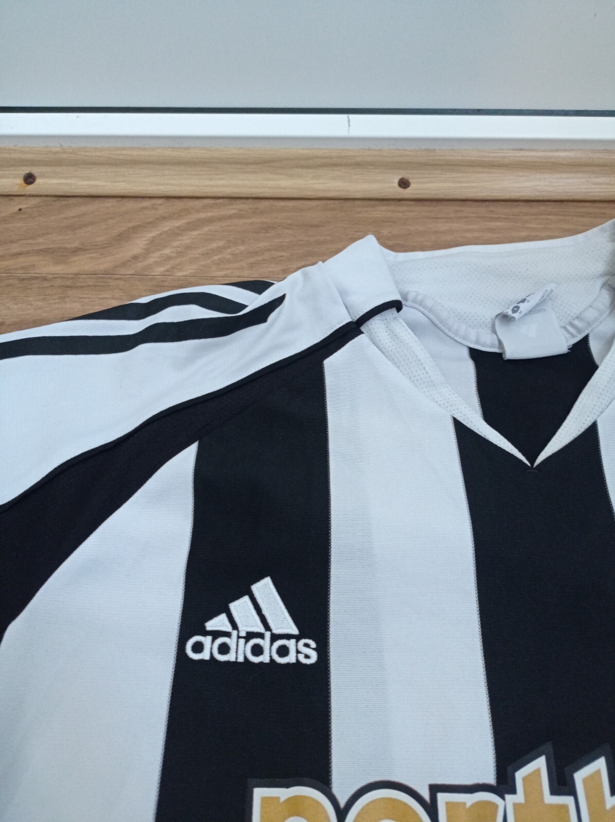 NEWCASTLE UNITED 2005 2007 HOME FOOTBALL SHIRT SOCCER JERSEY ADIDAS SHEARER sz M thumbnail 4