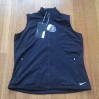 Women's Black Nike Golf Vest Size Extra Large on sale Women's Black Nike Golf Vest Size Extra Large on sale