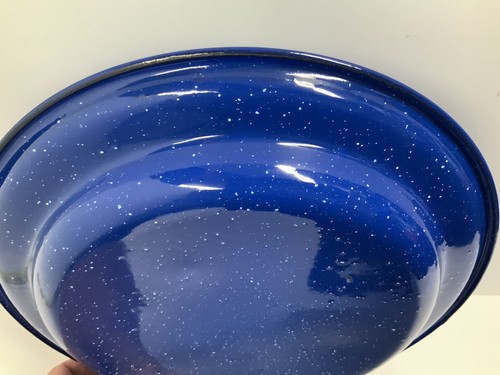 Vintage Speckled Blue Enameled Metal 10.5” Enamelware Plate PreownedKitchen - Picture 6 of 8