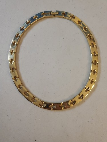 Vintage Tommy Hilfiger Jewelry Gold Tone Logo Necklace - Picture 21 of 24
