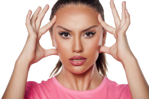 FACELIFT Instant Face,Neck and Eye Lift, 40 Double Facelift Tapes and 5 Elastics - Picture 4 of 4