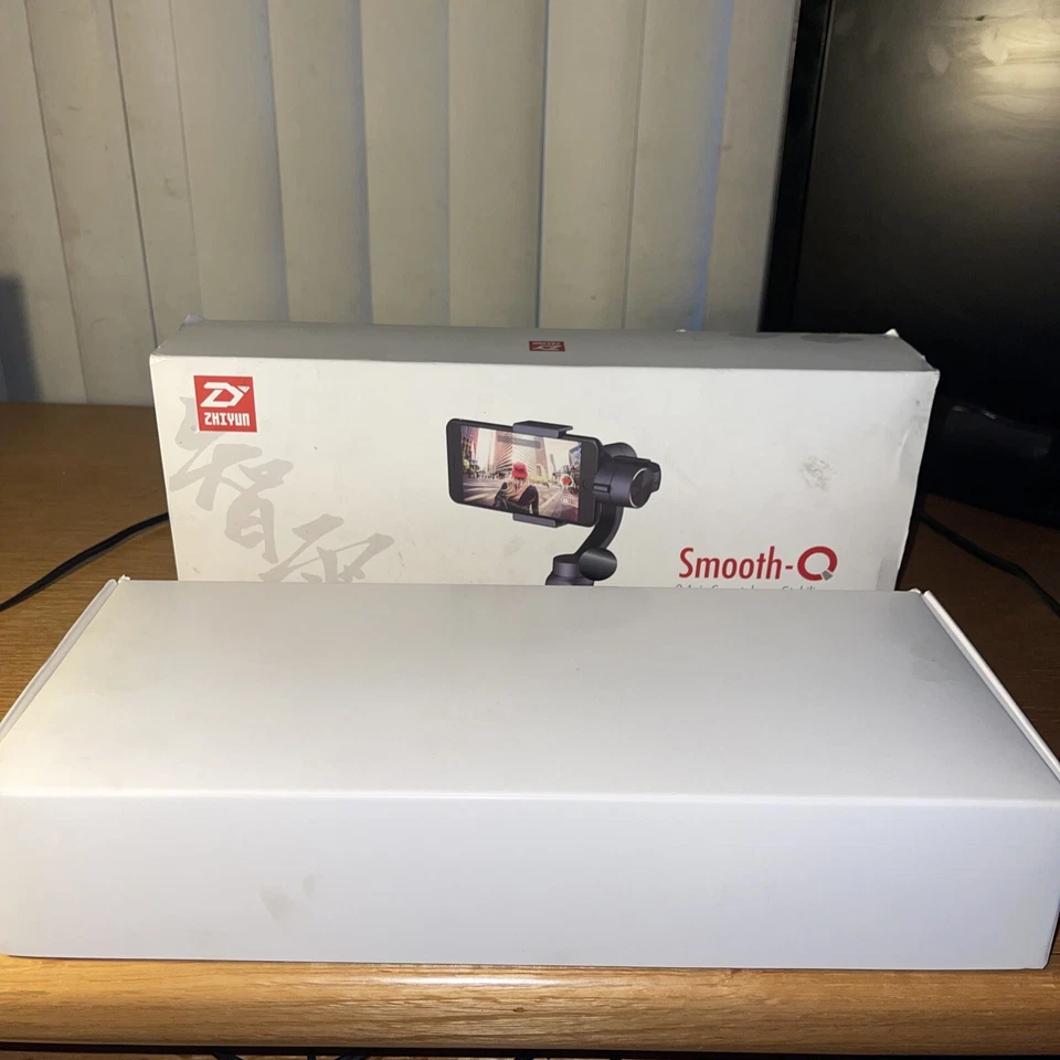 ZHIYUN SMOOTH-Q 3 Axis Handheld Gimbal Stabilizer Black - Image 4 of 4