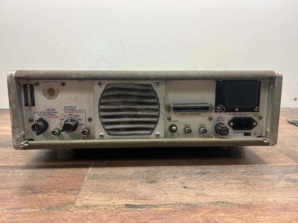 Compteur Électronique Vintage Hewlett-Packard 5245L - Pour Collection Ou Rénovation (Occasion, Manque Cordon)