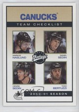 2001 Vintage Team Checklist Vancouver Canucks Markus Naslund Daniel Sedin 0c3e