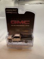Greenlight Karson 2022 GMC Sierra 3500HD Dually SLT Dump Bed White 1/64 51563-A