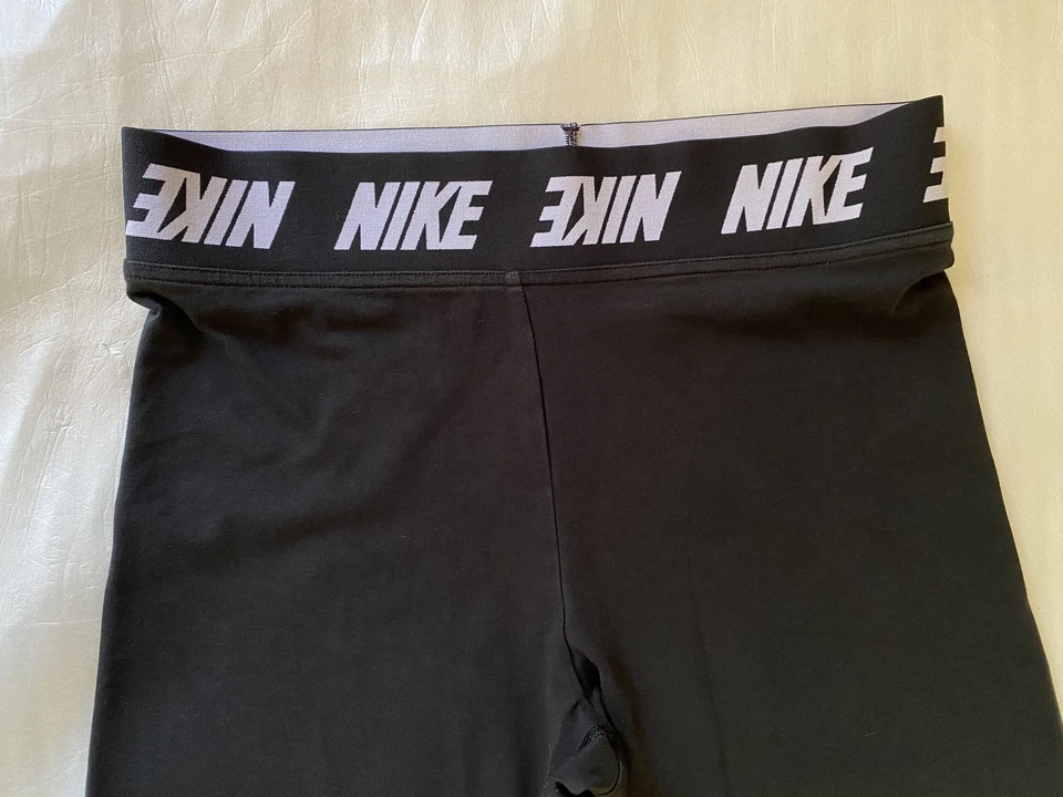 Nike Pro Leggings Black Womens Size L High Waist Athletic Bottoms Compression - Image 2 of 4