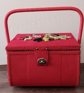 Vintage 1970s JC Penny Red Sewing Box Crewel Floral Design On Lid With Tray