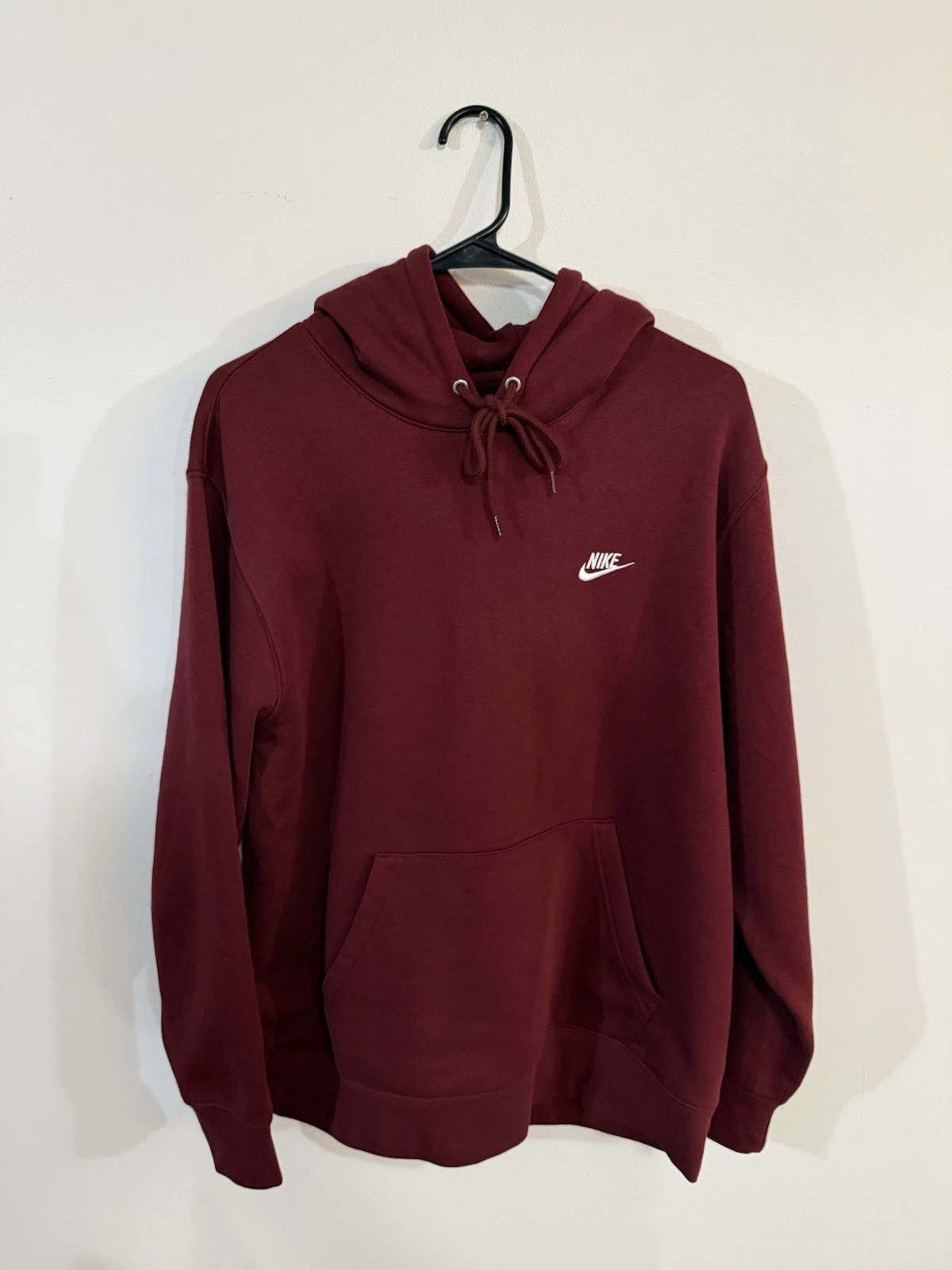 Nike Sportswear Club Men's Pullover Hoodie Size Medium Dark Team Red
