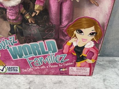 Bratz World Familiez Yasmin Her Mom Portia and Petz dog Sealed NOS
