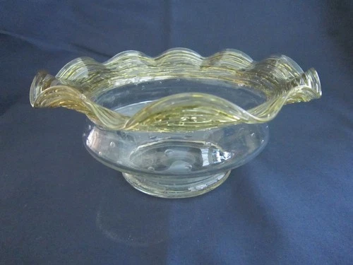 Vintage Steuben Art Glass Ruffled Rim Bowl w Gold Reeded & Bubbles