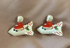 Vintage Mrs Claus Atomic Rocket Japan Salt And Pepper Norcrest Lefton Christmas