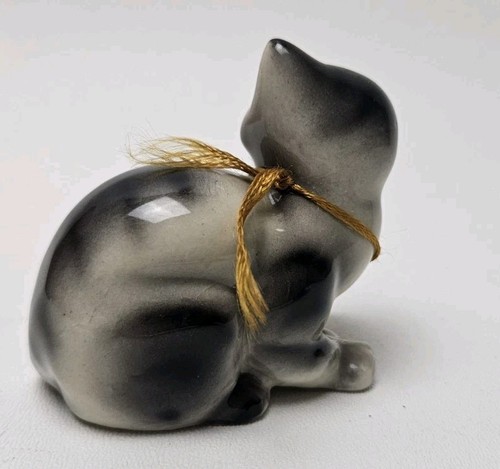 Vintage Kittens by Karen Cutie Pie Hand Painted Ceramic Cat Figurine - Picture 5 of 9