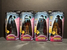 1998 LOT Playmates Star Trek Transporter Series Spock, Kirk, McCoy & Uhura 🤩