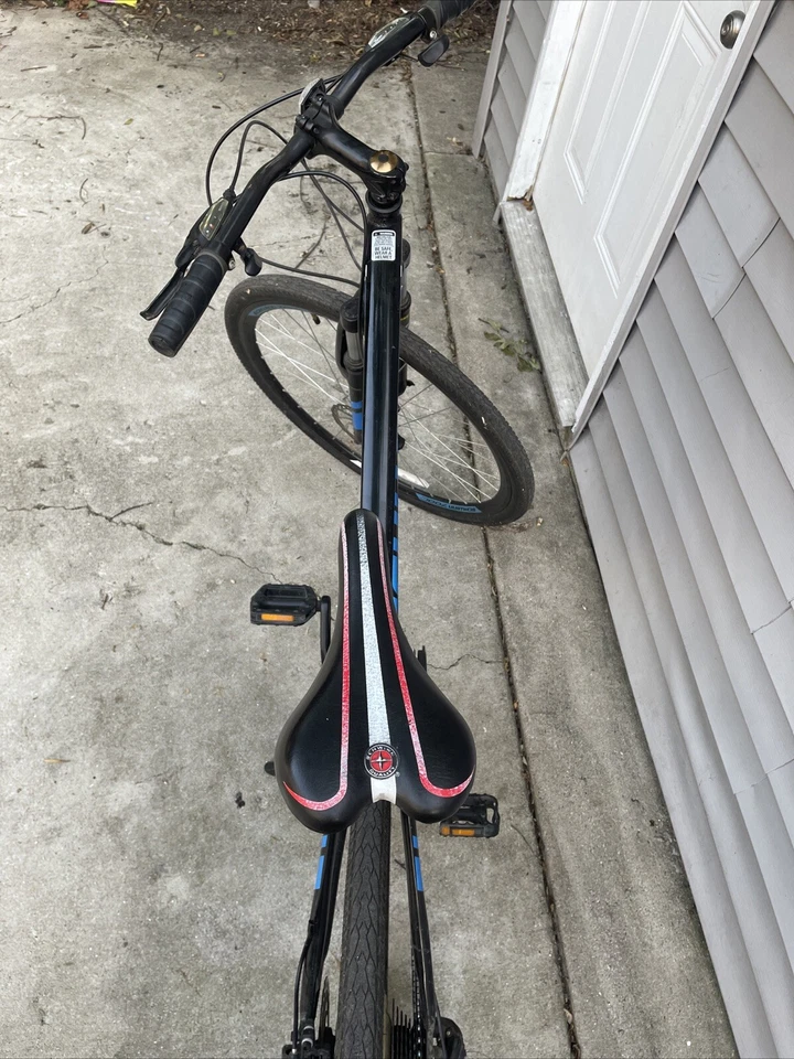 2015 Schwinn Addison City Hybrid Bike 17" Medium 7 Speed Grip VBrake USA Shipper - Image 2 of 4