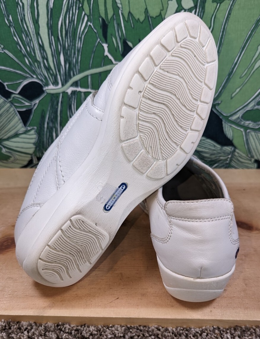 Nurse Mates White Work Shoes Women's Size 7.5M Comfort Casual Leather