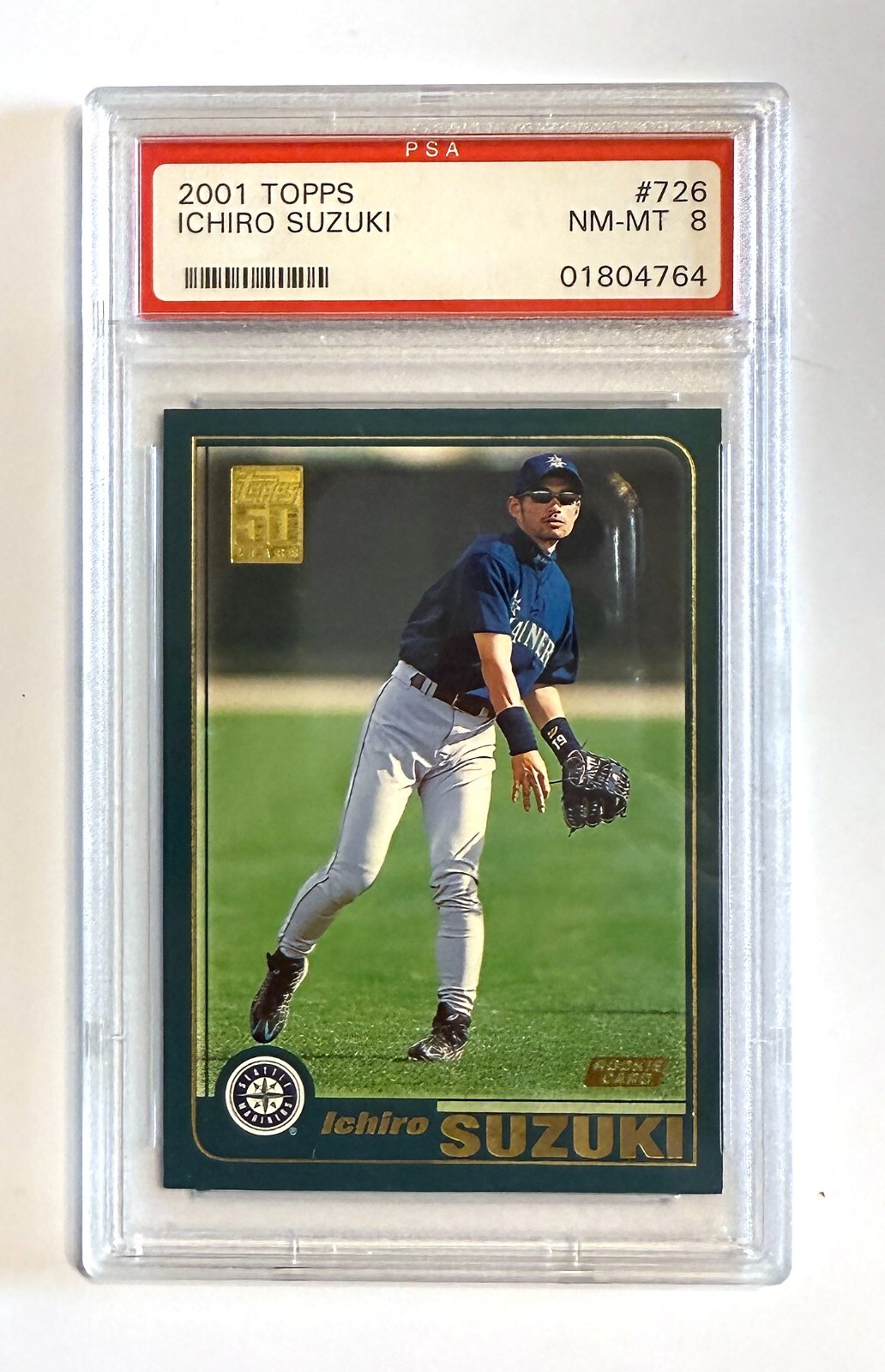 ICHIRO SUZUKI 2001 Topps GOLD Rookie Card RC #726 PSA 8 NM+Bonus Item
