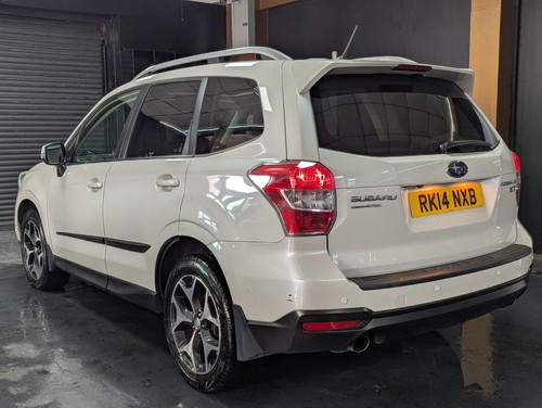 2014 Subaru Forester 2.0i XT Lineartronic 4WD Euro 5 5dr ESTATE Petrol Automatic - Picture 7 of 24