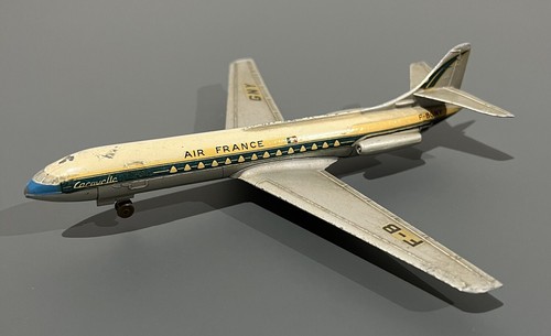 BJ935 Dinky Toys France #60F Caravelle SE210 Air France A