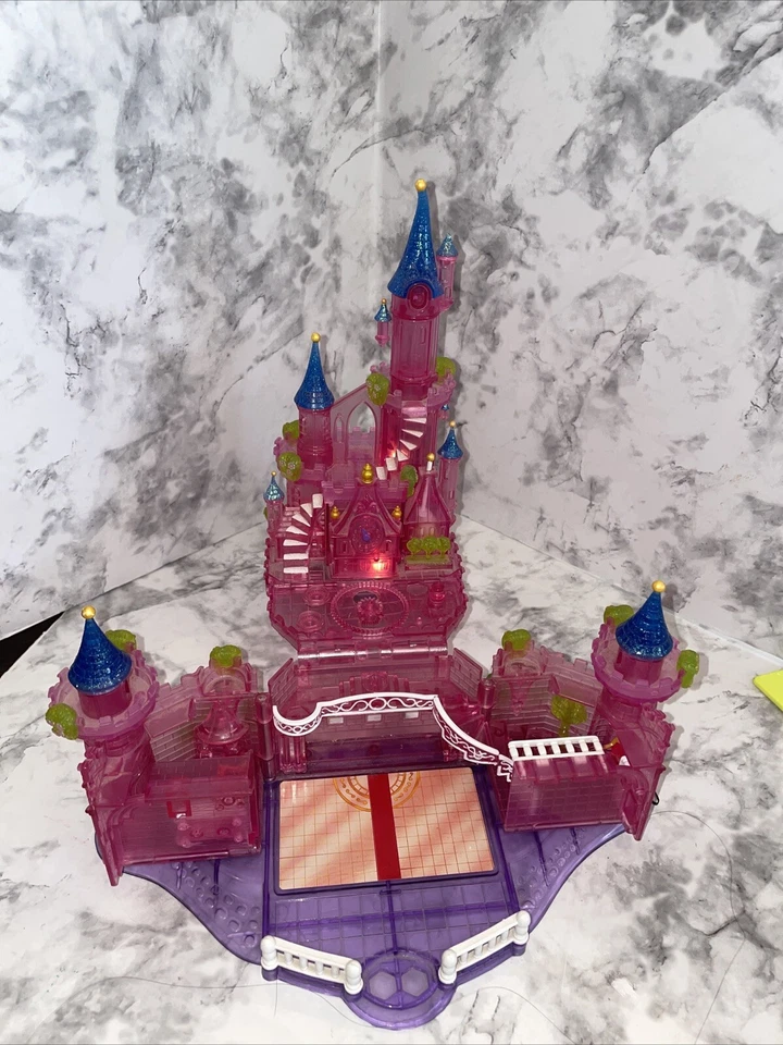 Vintage Polly Pocket Bluebird 1995 Disney Cenicienta’s Pink Castle Luces Como Está Foto 2 de 4