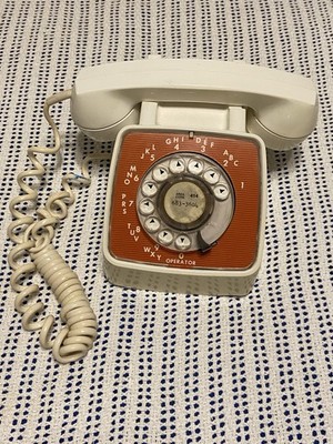 Vintage 1978 GTE Rotary Dial Phone Desk Top Telephone Automatic Electric Retro