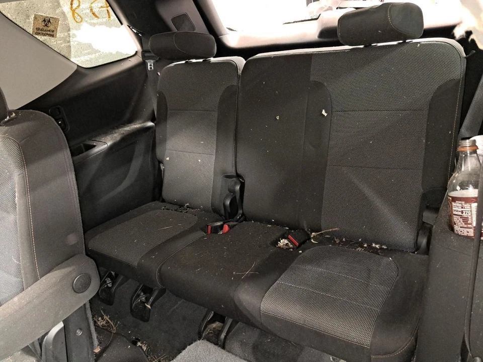 2018 Chevrolet Traverse Washer Reservoir OEM 3.60L Used 123K Miles C25758 - Image 4 of 4