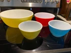 Vintage PYREX Primary Colors Mixing Bowls Set of 4 - 401, 401,402, 404