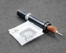 NOVOTECHNIK LINOTAST Induktiver Wegaufnehmer Typ F 205 Hub 5mm Lin. 0,25 24VDC