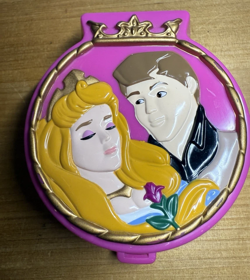 Polly Pocket 🔸 1996 - Sleeping Beauty Playcase - Bluebird Toys - Bild 1 von 4