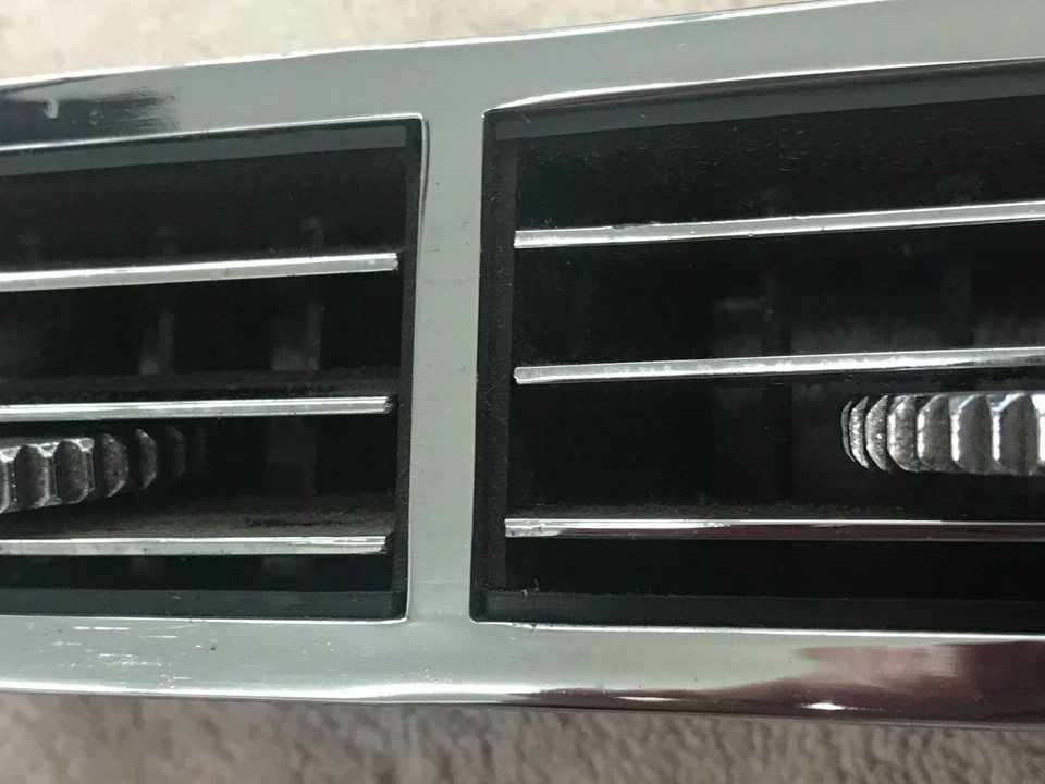 Mercury Cougar 1967 1968 aire acondicionado ventilación central aire acondicionado C7WA-19623 buen usado Foto 3 de 4